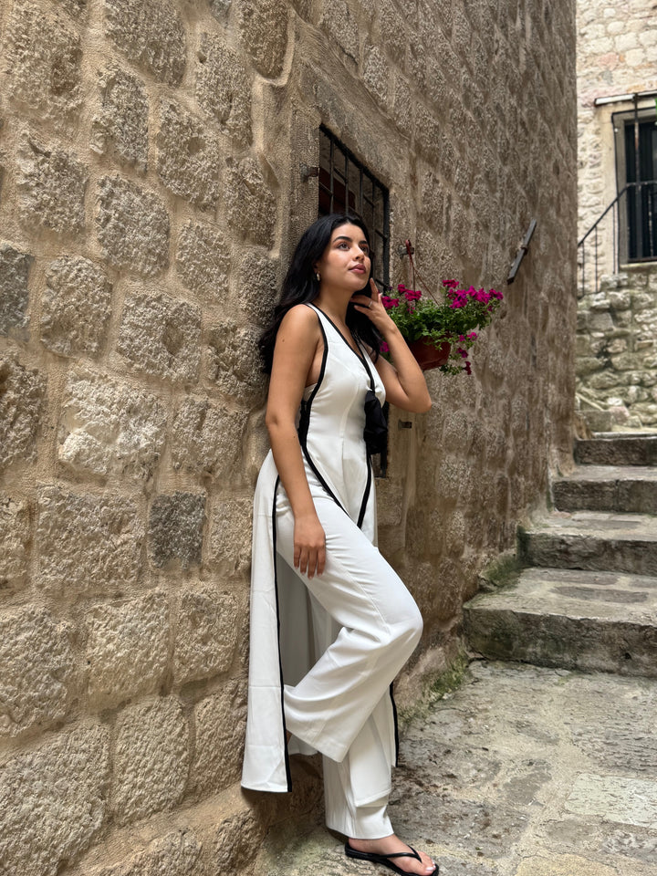 Monochrome Reverie set